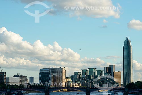  View of River Thames with buildings in the background  - London - Greater London - England