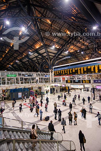  Inside of Liverpool Street station  - London - Greater London - England