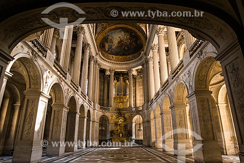  Chapel inside of Château de Versailles (Palace of Versailles) - official residence of the France monarchy between the years 1682 to 1789  - Versalhes city - Yvelines department - France