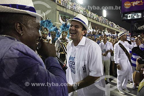  Wantuir - interpreter of the samba plot - and Eduardo Paes Mayor of Rio de Janeiro city during Parade of Gremio Recreativo Escola de Samba Portela Samba School  - Rio de Janeiro city - Rio de Janeiro state (RJ) - Brazil