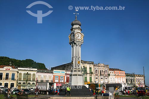  Siqueira Campos Square - also known as Relogio Square - with historic houses in the background  - Belem city - Para state (PA) - Brazil