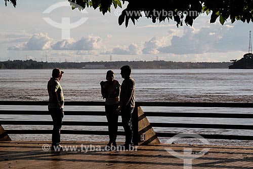  Peoples on the banks of Madeira River - Madeira-Mamore Square  - Porto Velho city - Rondonia state (RO) - Brazil