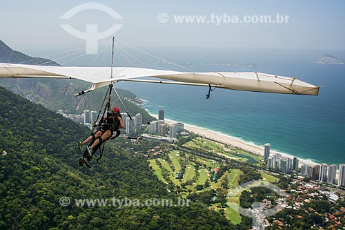  Take-off hang glider - Pedra Bonita (Bonita Stone)/Pepino ramp  - Rio de Janeiro city - Rio de Janeiro state (RJ) - Brazil