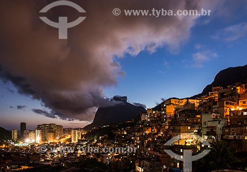  Evening - Rocinha Slum with Rock of Gavea in the background  - Rio de Janeiro city - Rio de Janeiro state (RJ) - Brazil