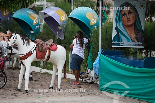  Handmade horse used for souvenir photos - Romeiros Square (Pilgrims Square) - opposite to Nossa Senhora das Dores Basilica Sanctuary  - Juazeiro do Norte city - Ceara state (CE) - Brazil