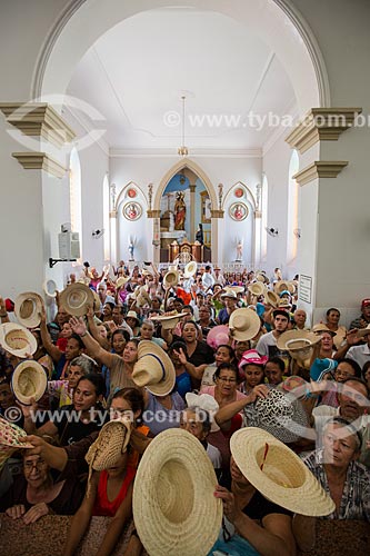  Farewell Mass of pilgrims - Nossa Senhora das Dores Basilica Sanctuary during Nossa Senhora das Candeias Pilgrimage  - Juazeiro do Norte city - Ceara state (CE) - Brazil