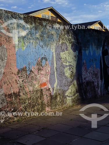  Wall with graffiti - Maua Avenue  - Porto Alegre city - Rio Grande do Sul state (RS) - Brazil