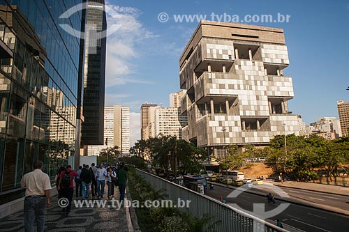  General view of build of the PETROBRAS headquarters from Republica do Chile Avenue  - Rio de Janeiro city - Rio de Janeiro state (RJ) - Brazil