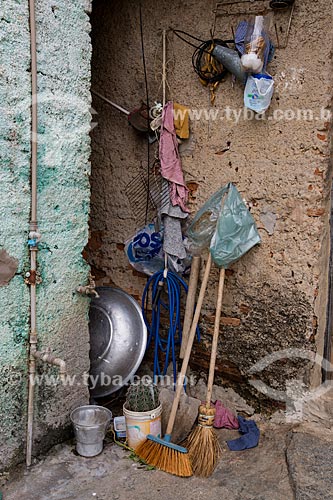  Cleaning utensils of house - Horto Hill  - Juazeiro do Norte city - Ceara state (CE) - Brazil