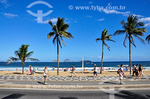  Persons - Ipanema Beach Boardwalk  - Rio de Janeiro city - Rio de Janeiro state (RJ) - Brazil