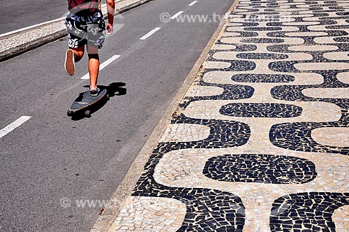  Skateboarder - Ipanema Beach bike lane  - Rio de Janeiro city - Rio de Janeiro state (RJ) - Brazil