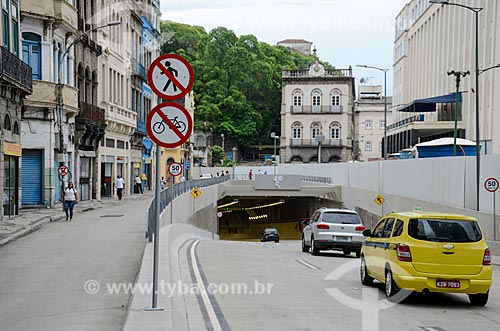  Plaques - entrance of Rio450 Tunnel  - Rio de Janeiro city - Rio de Janeiro state (RJ) - Brazil