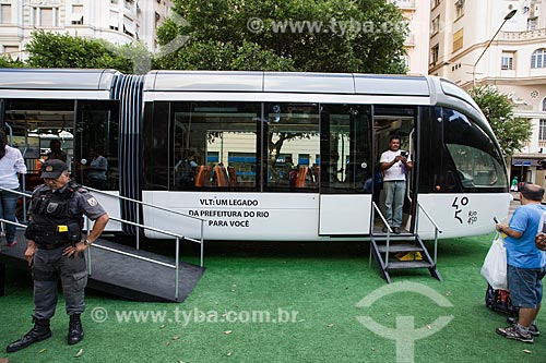  Light rail transit wagon on exhibition Cinelandia Square  - Rio de Janeiro city - Rio de Janeiro state (RJ) - Brazil