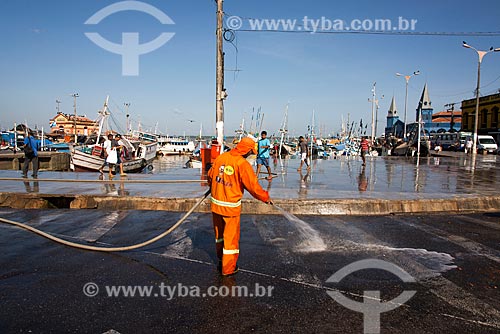  Street sweeper cleaning near to Ver-o-peso Market (XVII century)  - Belem city - Para state (PA) - Brazil