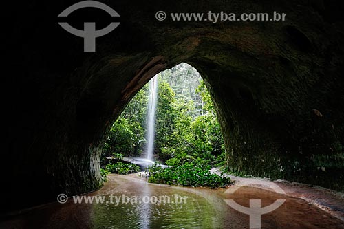  View inside of Maroaga cave with waterfall in the background  - Presidente Figueiredo city - Amazonas state (AM) - Brazil
