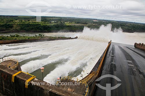  Spillway of Itaipu Hydrelectric Plant  - Foz do Iguacu city - Parana state (PR) - Brazil