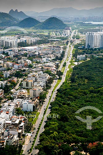  Aerial photo of Alfredo Balthazar da Silveira Avenue with the Marapendi Environmental Protection Area to the right  - Rio de Janeiro city - Rio de Janeiro state (RJ) - Brazil
