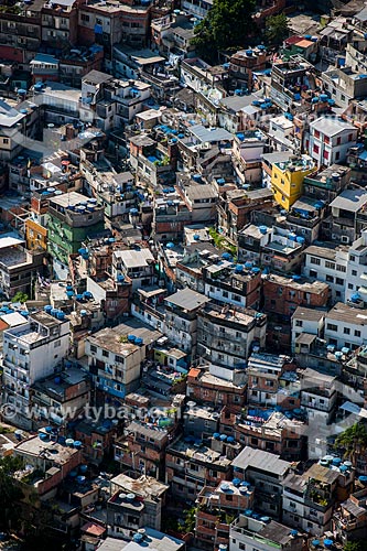  Houses of Rocinha slum viewed from Morro Dois Irmaos (Two Brothers Mountain) trail  - Rio de Janeiro city - Rio de Janeiro state (RJ) - Brazil