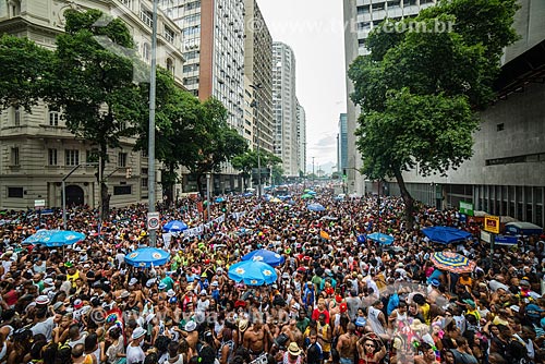  Revelers during parade of Cordao do Bola Preta carnival street troup  - Rio de Janeiro city - Rio de Janeiro state (RJ) - Brazil