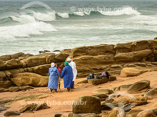  People praying - uMhlanga Beach  - Durban city - KwaZulu-Natal province - South Africa