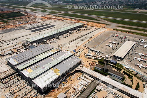  Aerial photo during expansion works of Sao Paulo-Guarulhos Governador Andre Franco Montoro International Airport  - Guarulhos city - Sao Paulo state (SP) - Brazil