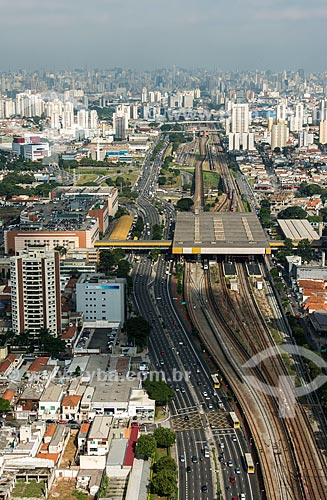  Aerial photo of Tatuape Station of Sao Paulo Subway with the Radial Leste Avenue  - Sao Paulo city - Sao Paulo state (SP) - Brazil