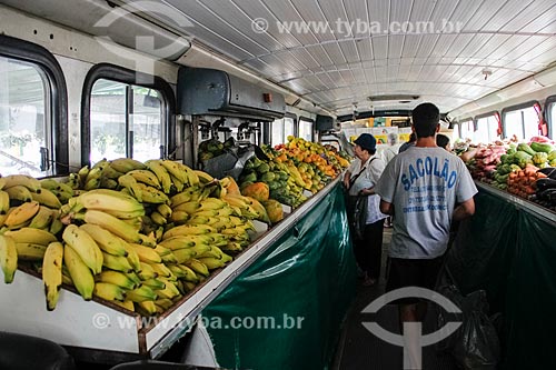  Varejao Volante - Bus used as an itinerant street fair  - Rio de Janeiro city - Rio de Janeiro state (RJ) - Brazil