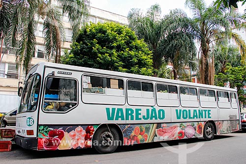  Varejao Volante - Bus used as an itinerant street fair  - Rio de Janeiro city - Rio de Janeiro state (RJ) - Brazil