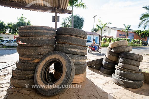  Tire repair - Benjamim Constant Avenue  - Pirenopolis city - Goias state (GO) - Brazil