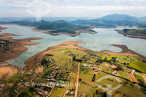  Aerial photo of Jaguari Dam (1981) during the supply crisis in Sistema Cantareira (Cantareira System)  - Joanopolis city - Sao Paulo state (SP) - Brazil