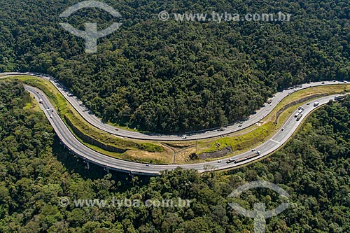  Snippet of Fernao Dias Highway (BR-381) - Cantareira Mountain Range  - Sao Paulo city - Sao Paulo state (SP) - Brazil
