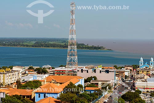  General view of Santarem city with the Nossa da Senhora da Conceicao Cathedral - to the right - and the meeting of waters of Tapajos River and Amazonas River in the background  - Santarem city - Para state (PA) - Brazil