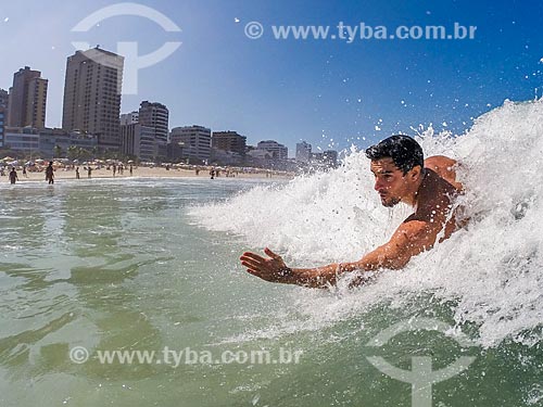  Man practicing bodysurfing at Ipanema Beach  - Rio de Janeiro city - Rio de Janeiro state (RJ) - Brazil