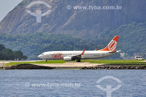  Airplane of GOL - Intelligent Airlines - preparing to land - Santos Dumont Airport  - Rio de Janeiro city - Rio de Janeiro state (RJ) - Brazil