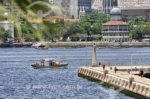  View of trawler boat - Guanabara Bay from Fiscal Island with the Albamar Restaurant in the background  - Rio de Janeiro city - Rio de Janeiro state (RJ) - Brazil