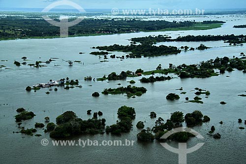  Aerial photo of Amazonas River near to Parintins city during flood season  - Parintins city - Amazonas state (AM) - Brazil