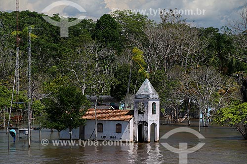  Church on the banks of Amazonas River near to Urucara city during flood season  - Urucara city - Amazonas state (AM) - Brazil