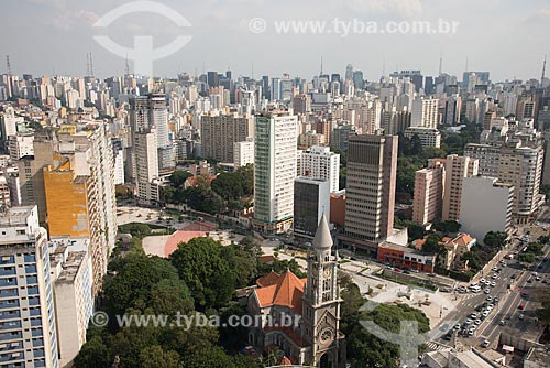  Top view of Nossa Senhora da Consolacao Church (1799) with the Franklin Roosevelt Square and the Consolacao Street  - Sao Paulo city - Sao Paulo state (SP) - Brazil