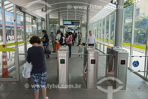  Passengers - Station MOVE Carijos - Central Area MOVE Corridor  - Belo Horizonte city - Minas Gerais state (MG) - Brazil