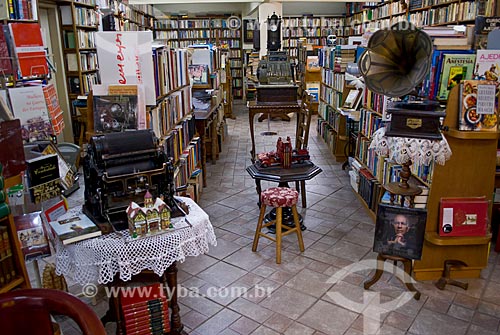  Inside of the Erico Verissimo Bookstore  - Porto Alegre city - Rio Grande do Sul state (RS) - Brazil