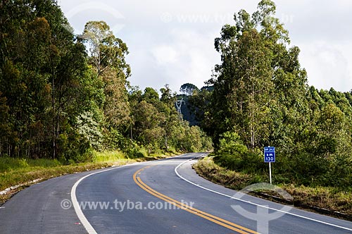  Snippet of BR-262 highway near to Venda Nova do Imigrante city  - Venda Nova do Imigrante city - Espirito Santo state (ES) - Brazil