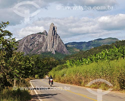  Snippet of ES-484 highway near to Afonso Claudio city with the Tres Pontoes Peak in the background  - Afonso Claudio city - Espirito Santo state (ES) - Brazil