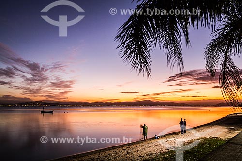  Fisherman - Cacupe Beach at evening  - Florianopolis city - Santa Catarina state (SC) - Brazil