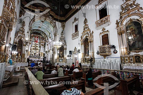  Inside of the Nosso Senhor do Bonfim Church (1754) during the Catholic mass  - Salvador city - Bahia state (BA) - Brazil
