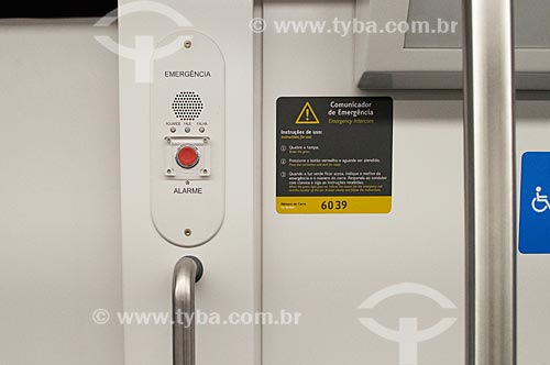  Alarm inside of the new subway wagon - Line 1  - Rio de Janeiro city - Rio de Janeiro state (RJ) - Brazil