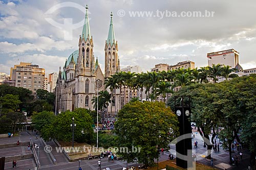  Se Square with the Se Cathedral (1954) - Metropolitan Cathedral of Nossa Senhora da Assuncao  - Sao Paulo city - Sao Paulo state (SP) - Brazil