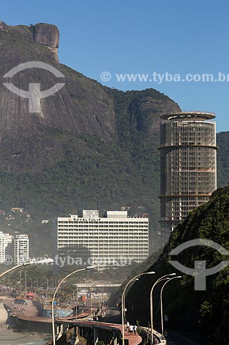  View of the Royal Tulip Rio de Janeiro Hotel and the Hotel Nacional (National Hotel) with the Rock of Gavea in the background  - Rio de Janeiro city - Rio de Janeiro state (RJ) - Brazil