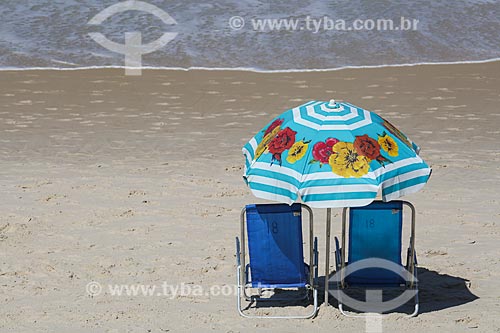  Beach chairs with sun umbrella - Ipanema Beach  - Rio de Janeiro city - Rio de Janeiro state (RJ) - Brazil