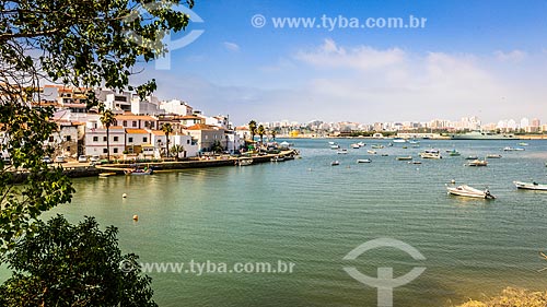  Houses on the banks of Arade River  - Lagoa municipality - Faro district - Portugal
