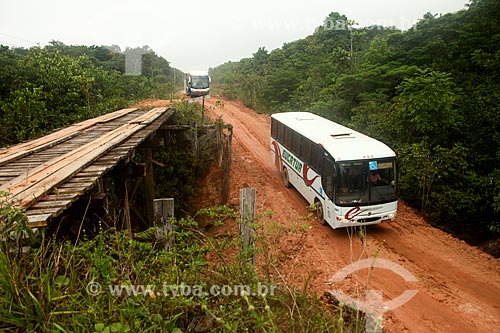  Bus making a diversion - BR-319 highway between Manaus and Humaita cities  - Manaus city - Amazonas state (AM) - Brazil
